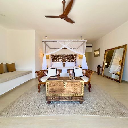גאמביאני Alma Boutique Hotel מראה חיצוני תמונה