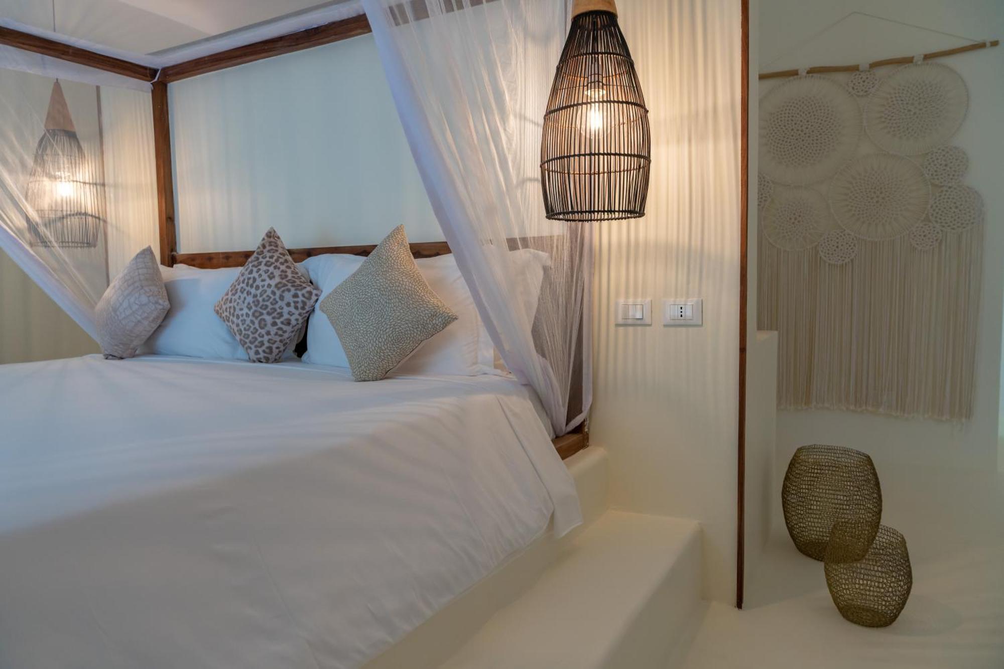 גאמביאני Alma Boutique Hotel מראה חיצוני תמונה
