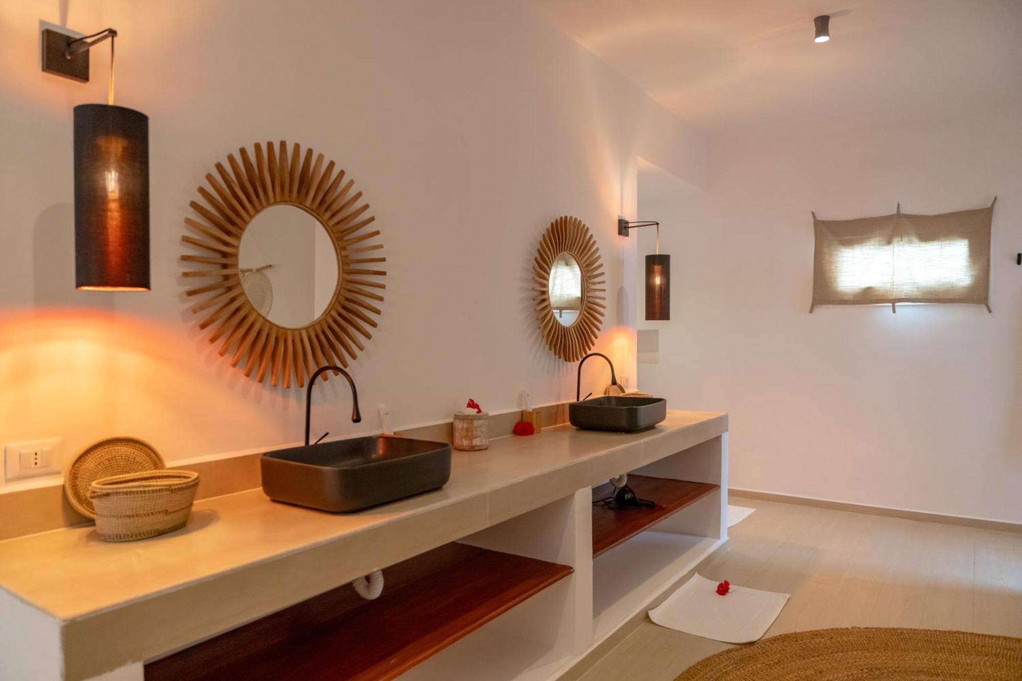 גאמביאני Alma Boutique Hotel מראה חיצוני תמונה