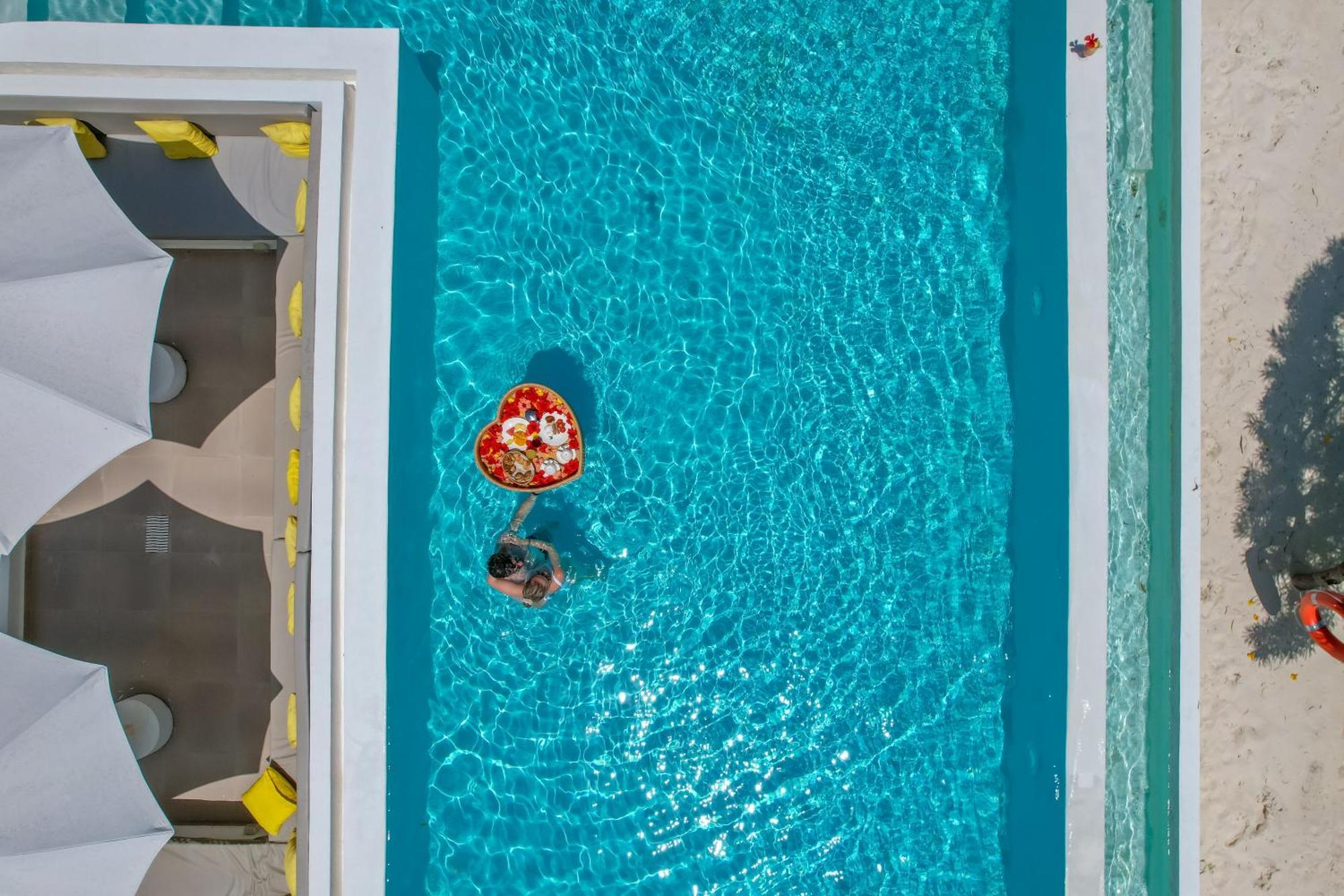 גאמביאני Alma Boutique Hotel מראה חיצוני תמונה